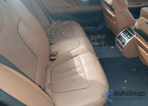 2021 BMW 740I xDrive из США, поврежденный, VIN WBA7T4C01MCE47451